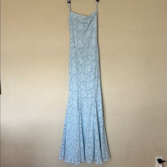 HOUSE OF CB 'Joan' Bluebell Lace Up Back Maxi Dress NWOT Size XS - Picture 16 of 16